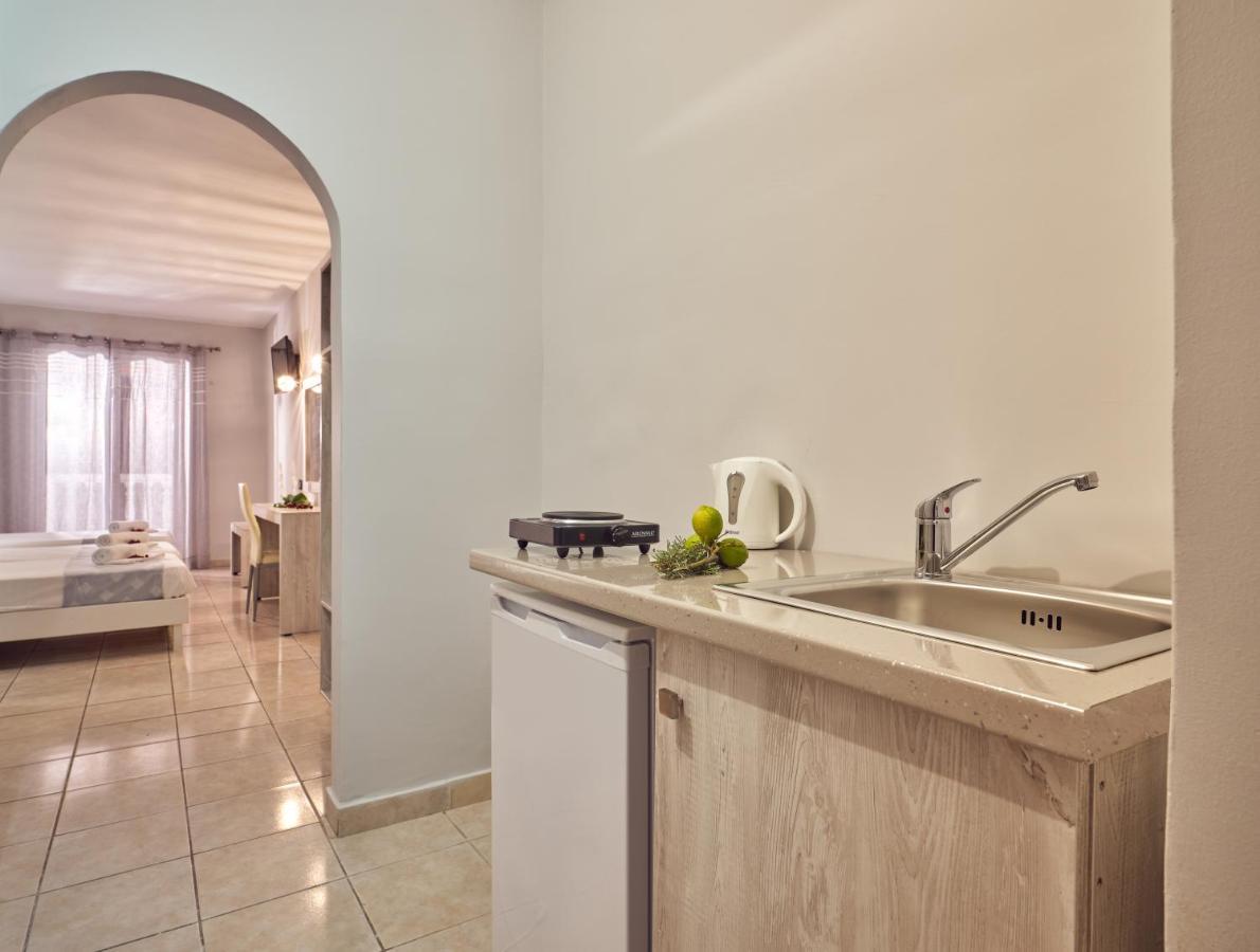 Savvas-Deval Hotel (Adults Only) Laganas Ngoại thất bức ảnh