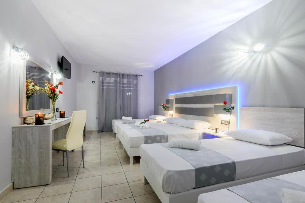 Savvas-Deval Hotel (Adults Only) Laganas Ngoại thất bức ảnh